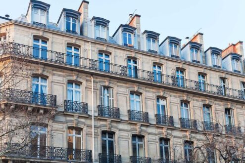 Des grandes tables aux balcons
